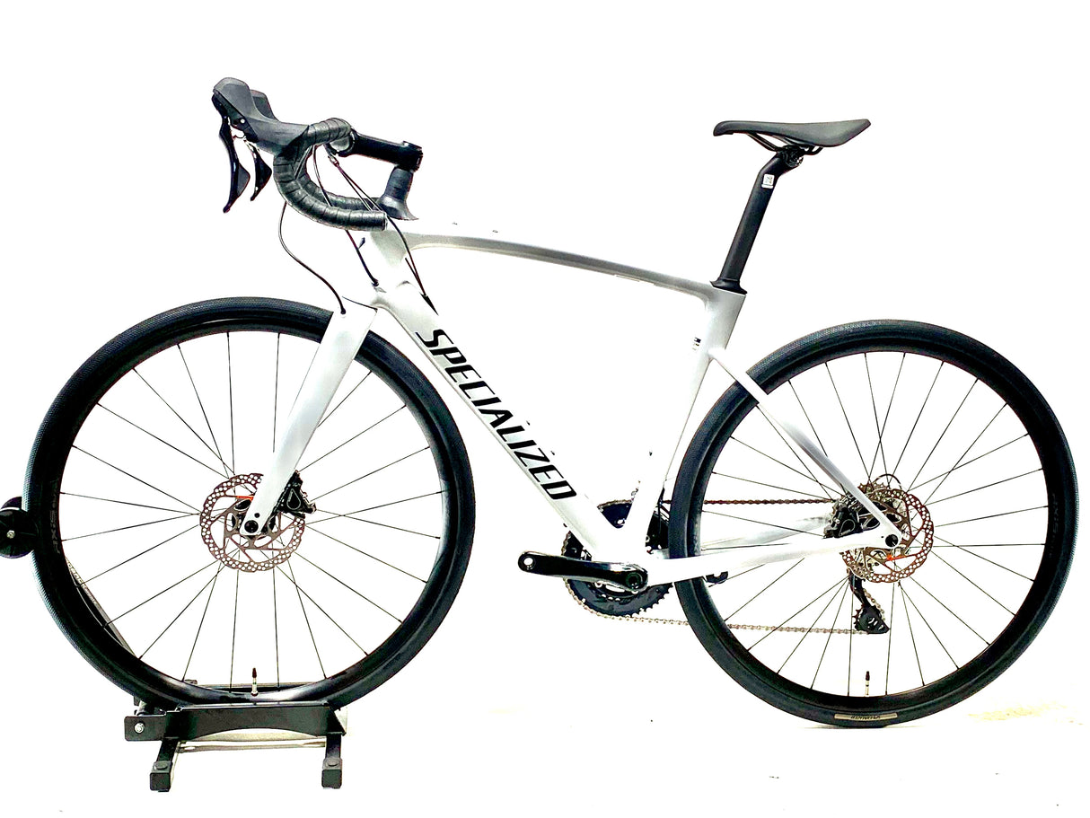 2027 Specialized Roubaix SL8 Shimano Tiagra Size: 56cm (Preowned)