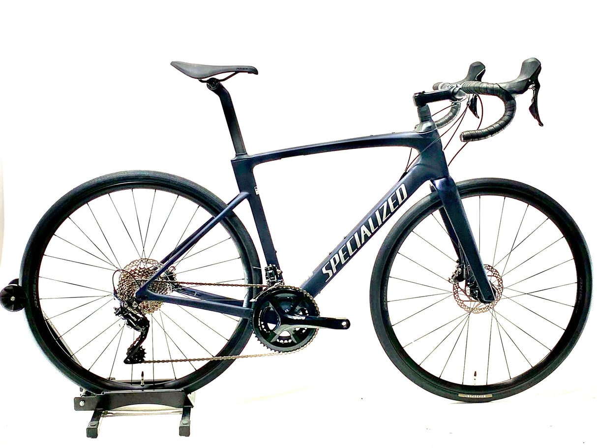 2027 Specialized Roubaix SL8 Shimano Tiagra Size: 56cm (Preowned)