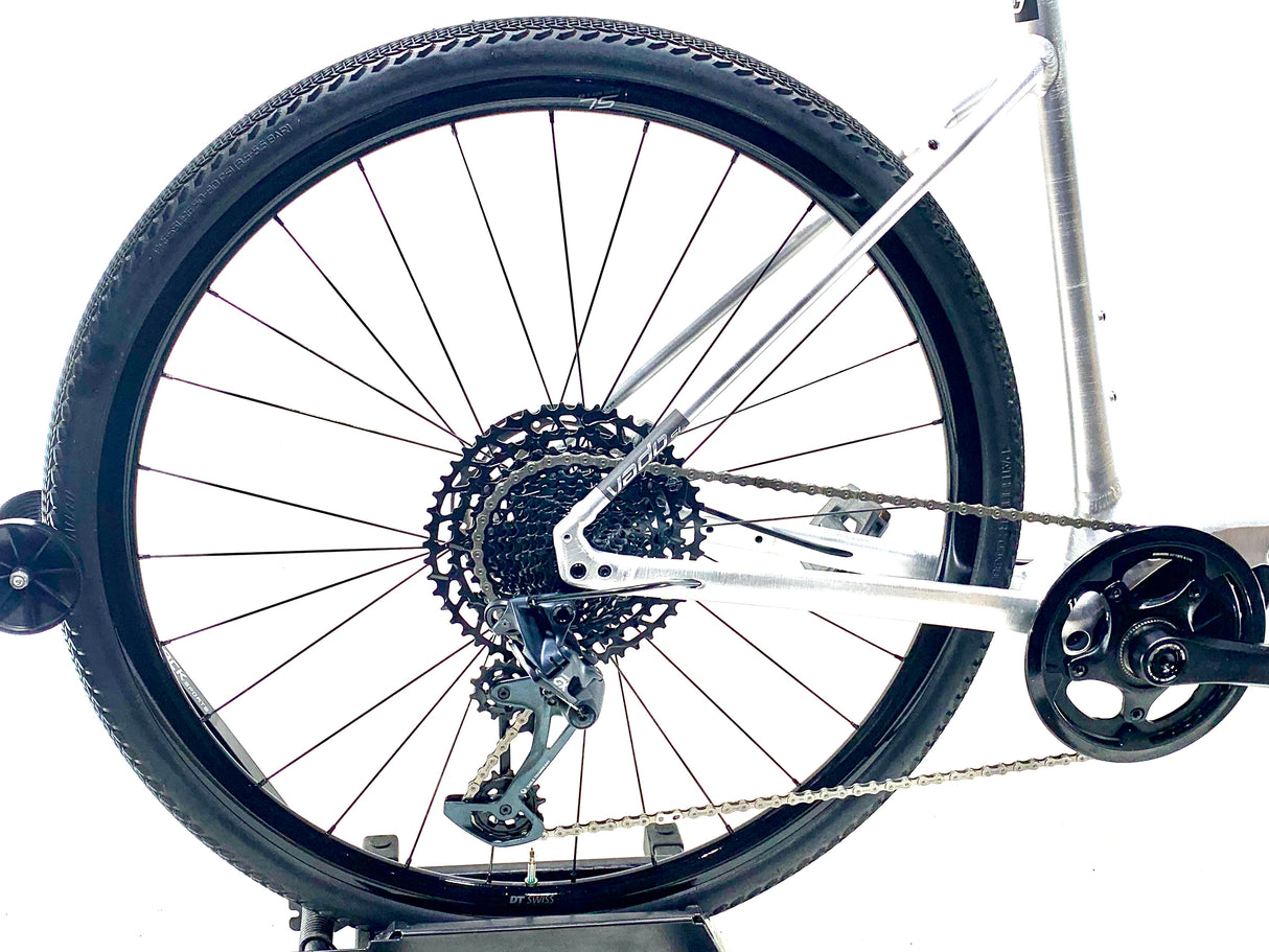 2023 Specialized Turbo Vado SL 5.0 E-Bike Size: XL (Preowned)