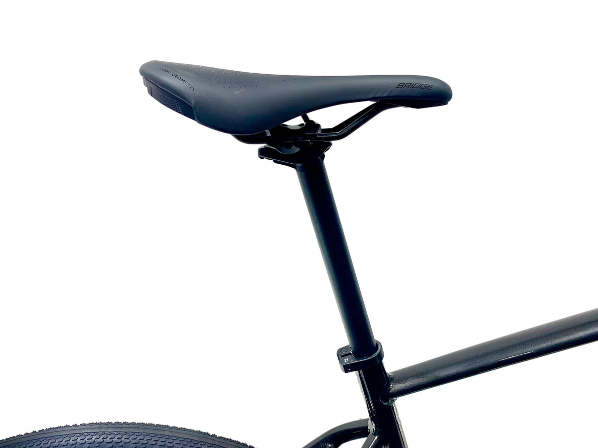 2027 Specialized Sirrus X 2.0 Shimano Size: XL (Preowned)