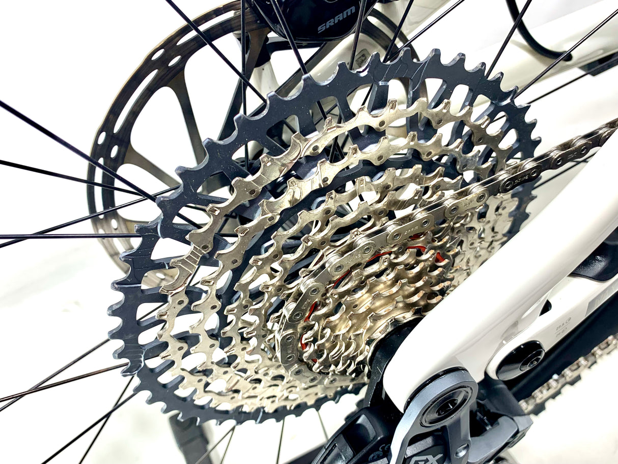 2023 Specialized Turbo Levo SL 2 Expert Carbon SRAM Size: S5 (Preowned)