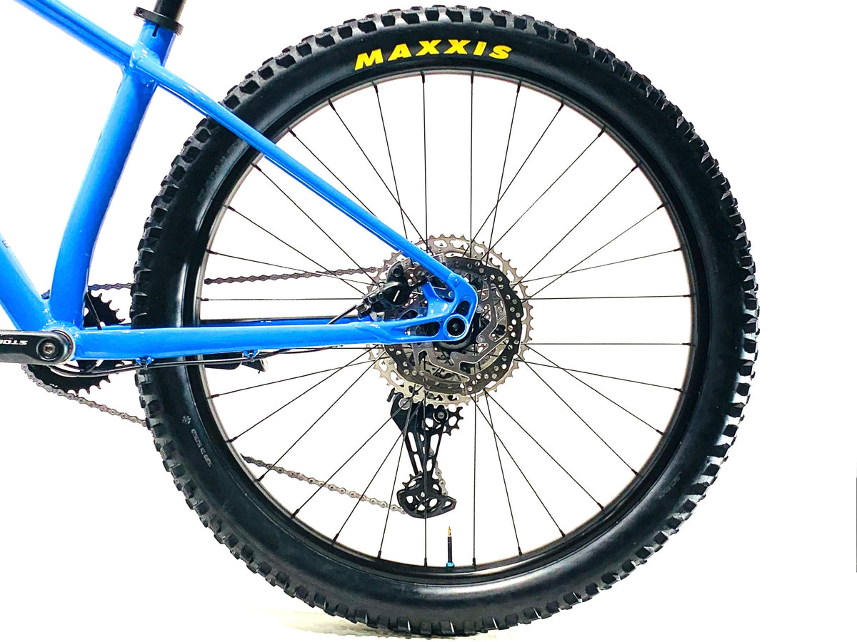 2021 Specialized Fuse Hardtail 27.5 Shimano 1X11 Size: Small (Preowned)