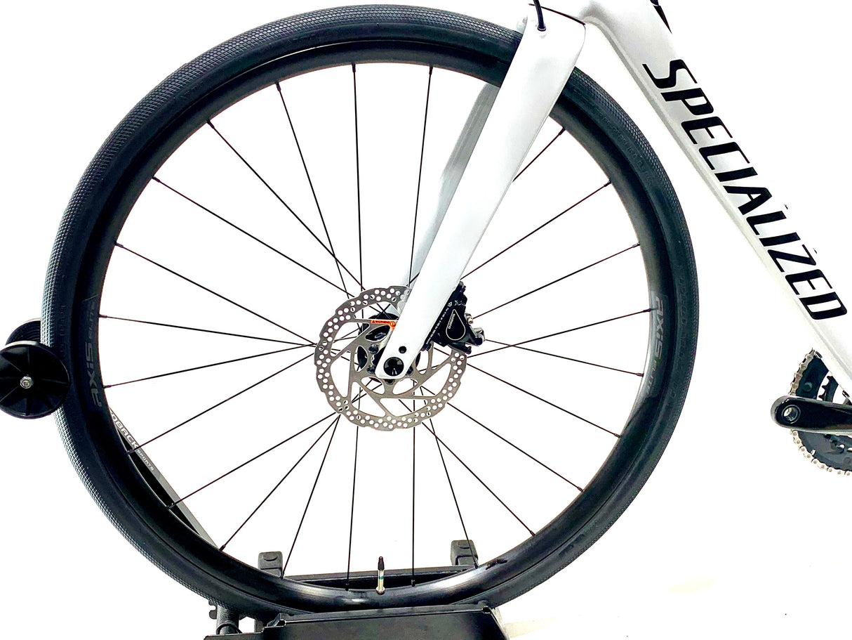 2027 Specialized Roubaix SL8 Shimano Tiagra Size: 56cm (Preowned)