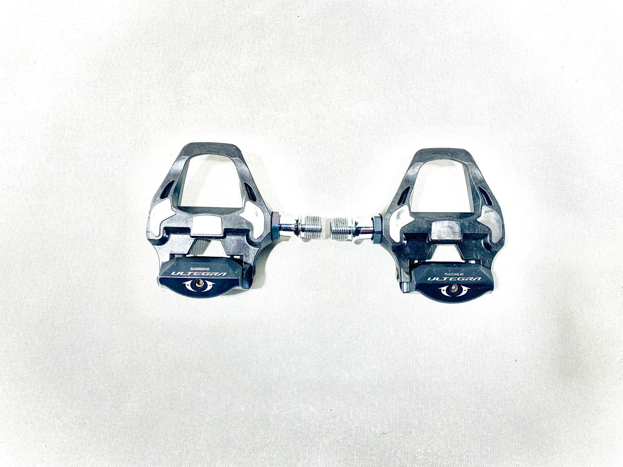 Shimano PD-R8000 Ultegra Clipless Road Pedals 9/16 Spindle (Preowned)