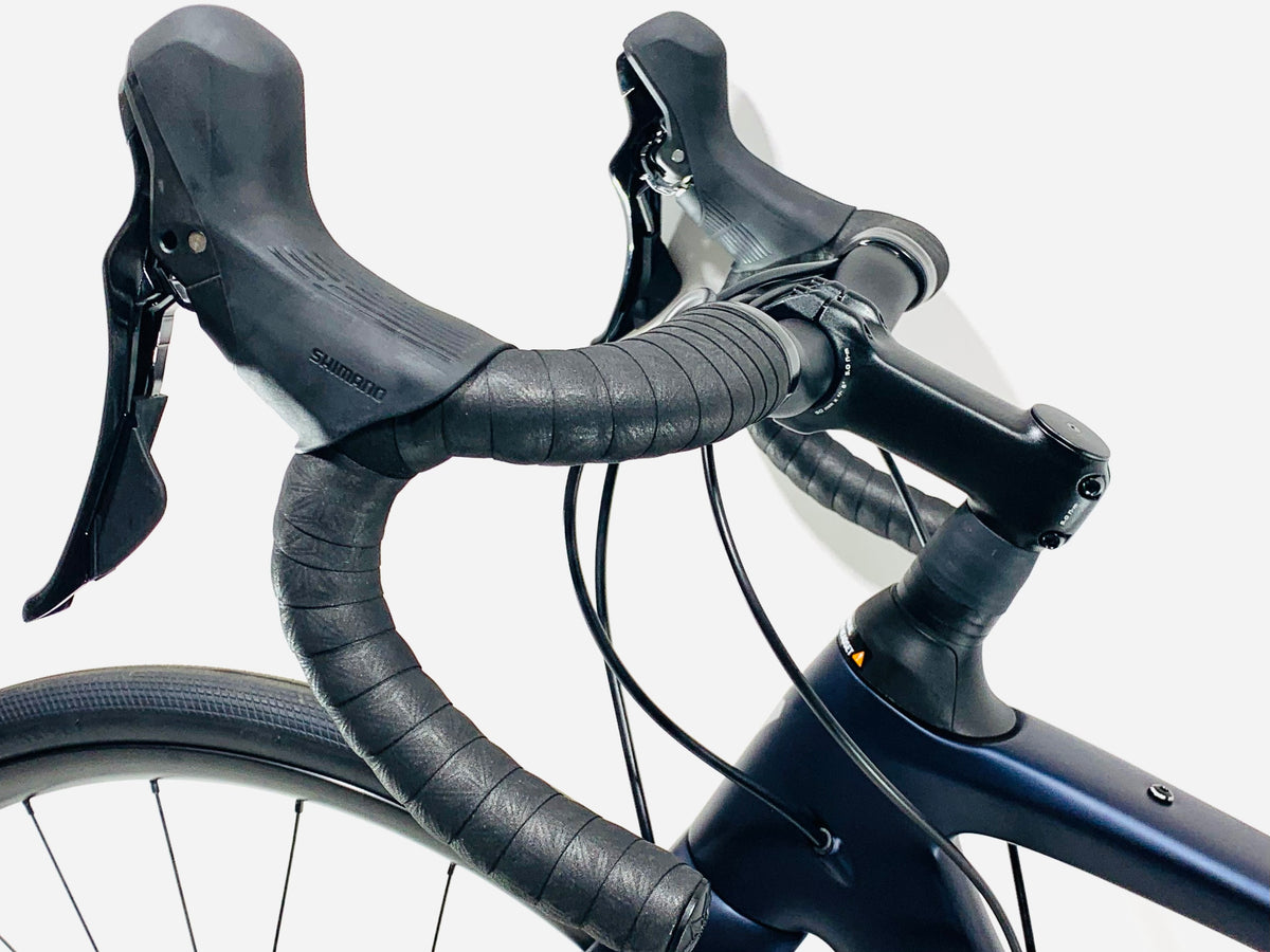 2027 Specialized Roubaix SL8 Shimano Tiagra Size: 52cm (Preowned)