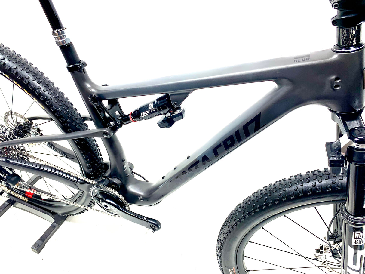 2025 Santa Cruz Blur CC Carbon Sram XX AXS RSV Wheels Size: Large (Preowned)