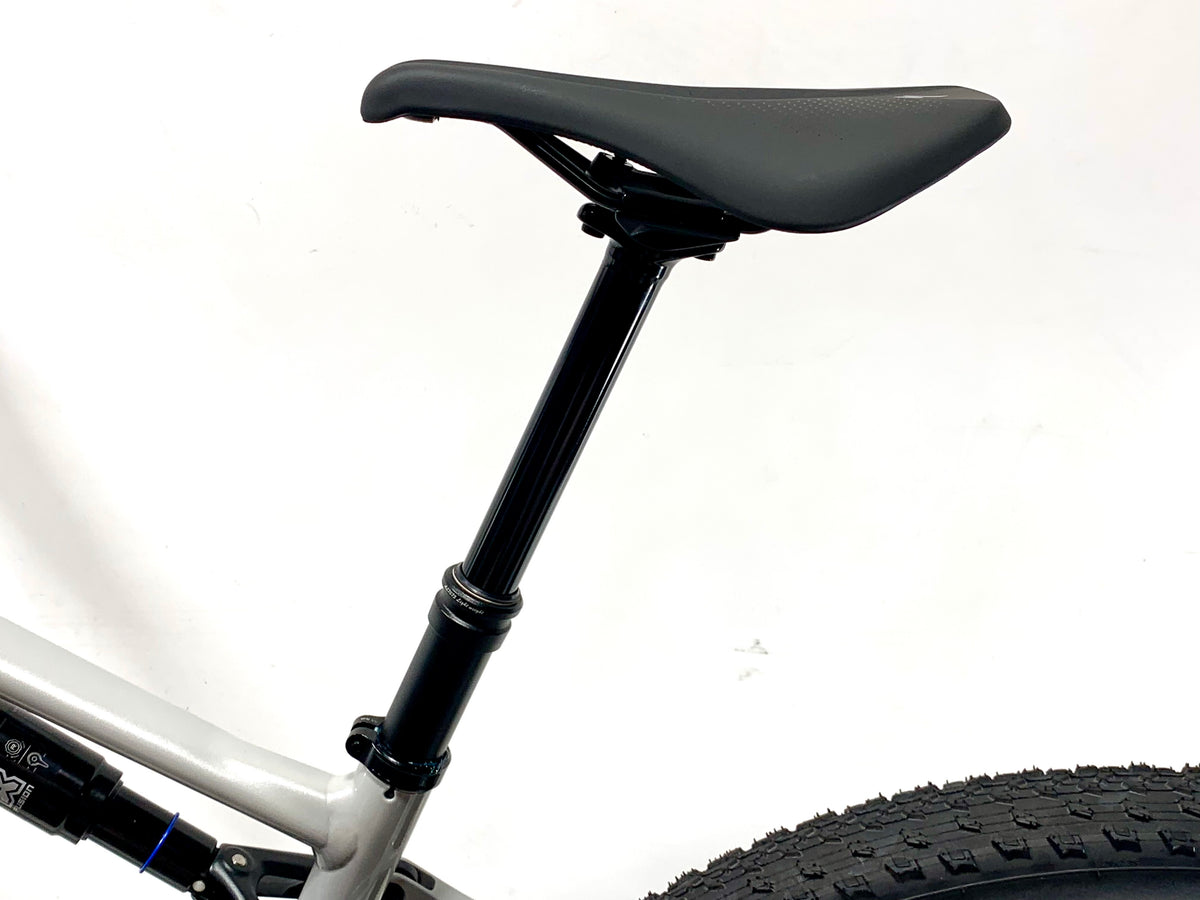 2027 Specialized Chisel SRAM 1X12 Size: Medium (Preowned)
