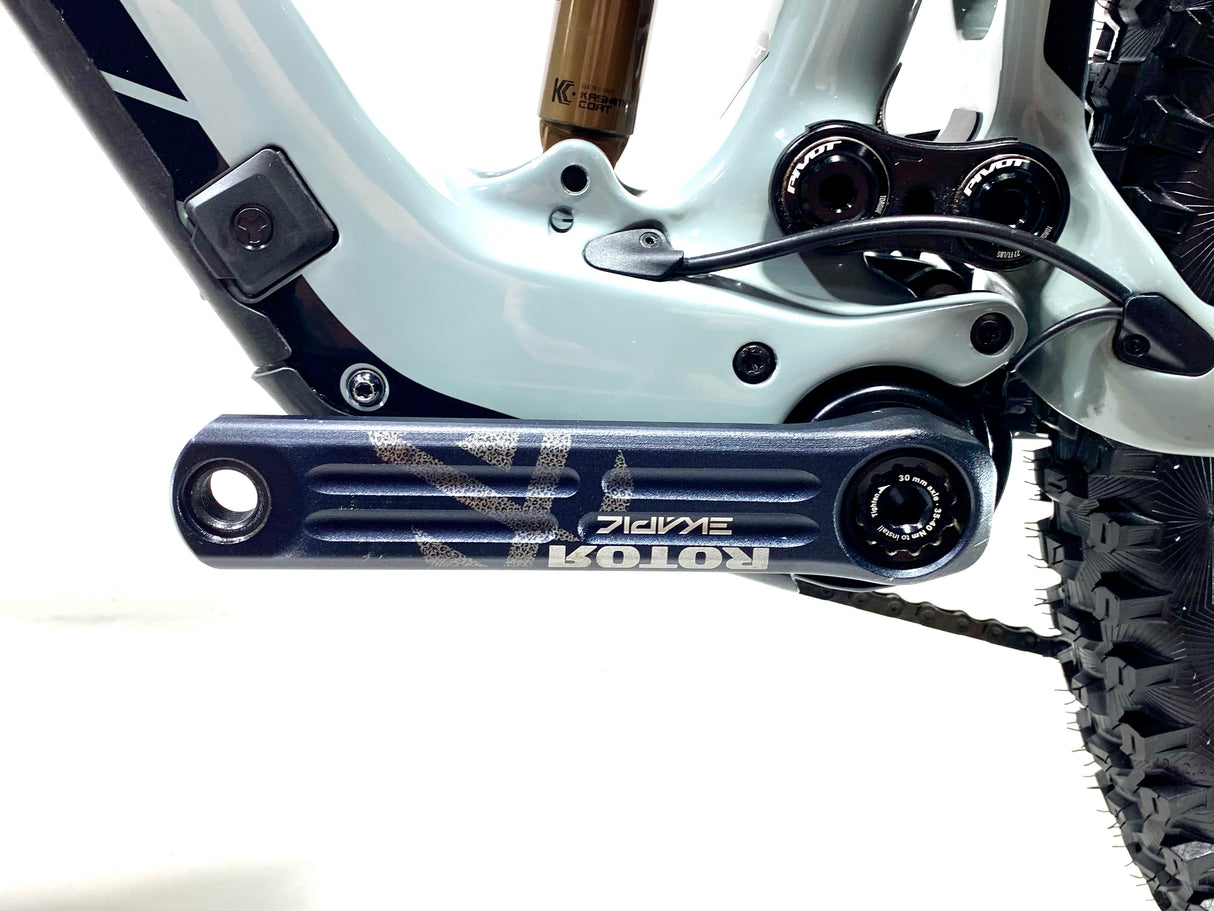 2023 Pivot Shuttle SL Pro SRAM X0 AXS 1X12 Size: Large (Preowned)