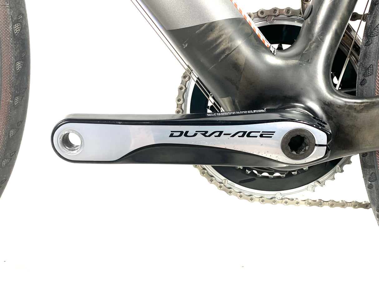 2015 Fuji Altamira 1.1 Carbon Dura Ace 11 Speed Oval Alloy Wheels Size: Medium(54cm)