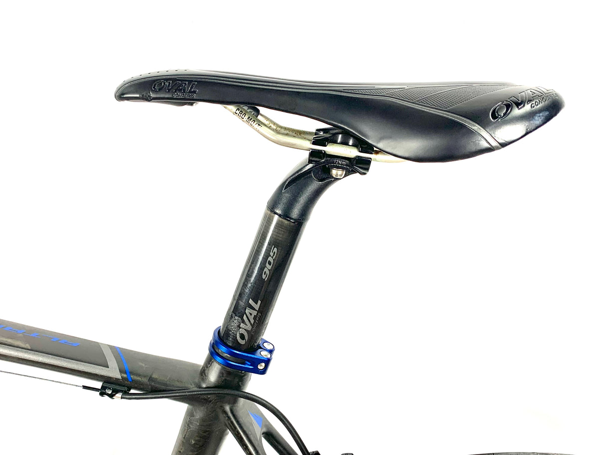 2015 Fuji Altamira 1.1 Carbon Dura Ace 11 Speed Oval Alloy Wheels Size: Medium(54cm)