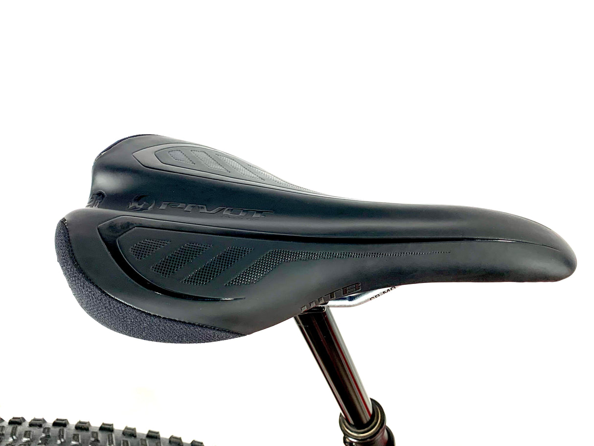 2018 Pivot Mach 5.5 Carbon 27.5 XX1 Eagle 12 Speed Reynolds Carbon Wheels Size: Large