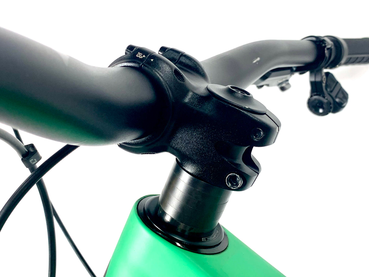 2025 Specialized Stumpjumper 15 Expert 29 SRAM GX AXS 1X12 Size: S4 (Large) (Preowned)