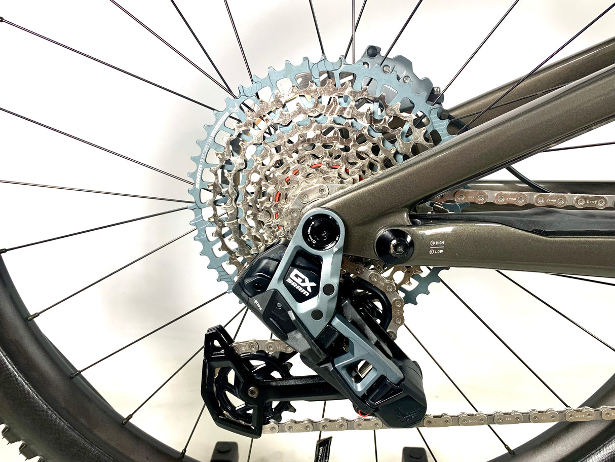 2025 Specialized Stumpjumper 15 Expert 29 SRAM GX AXS 1X12 Size: S4 (Large) (Preowned)