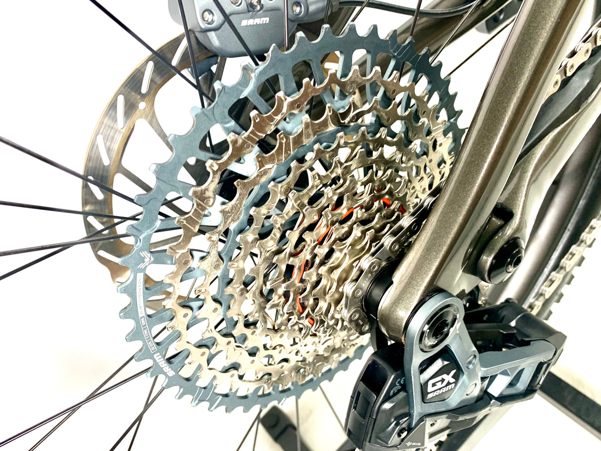 2025 Specialized Stumpjumper 15 Expert 29 SRAM GX AXS 1X12 Size: S4 (Large) (Preowned)