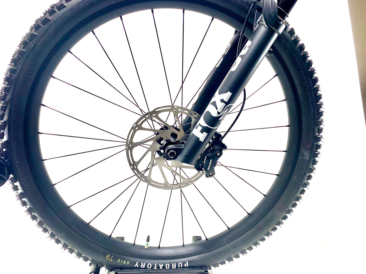 2026 Specialized Turbo Levo R Comp Carbon 29 SRAM Size: S3 (Preowned)