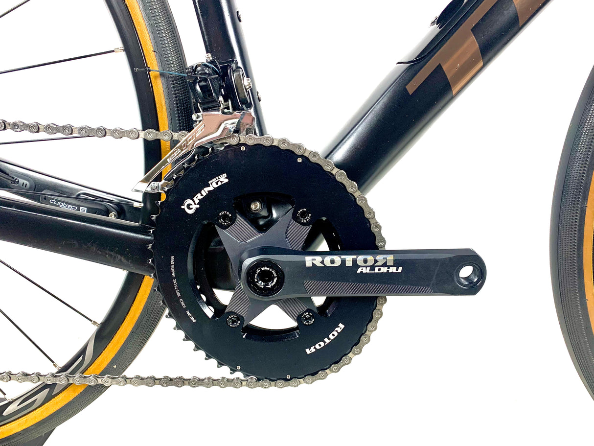 2021 Trek Domane SL 5 Disc Carbon Shimano 105 11 Speed Shimano Wheels Size: 52cm