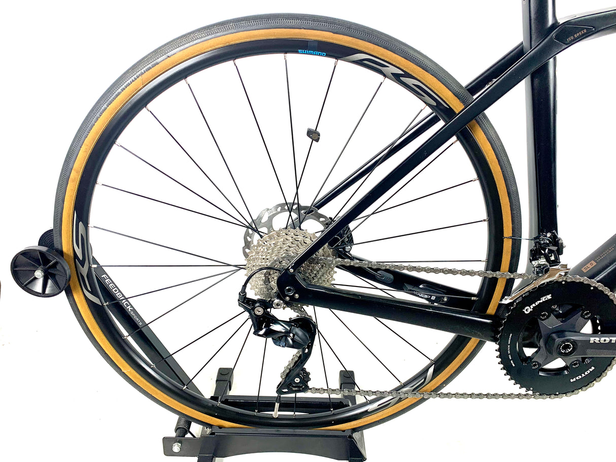 2021 Trek Domane SL 5 Disc Carbon Shimano 105 11 Speed Shimano Wheels Size: 52cm