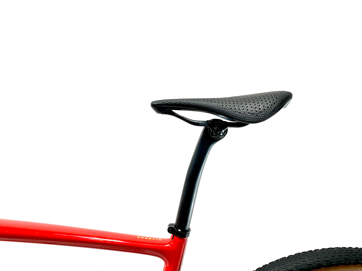 2026 Specialized Diverge 4 Pro LTD SRAM Red XPLR 13 SPD Size: 58cm (Preowned)