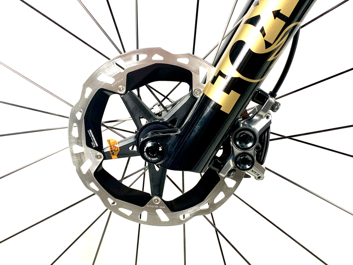 2026 Specialized S-Works Epic 8 Evo XTR Di2 1X12 Roval Carbon Wheels Size: M (Preowned)