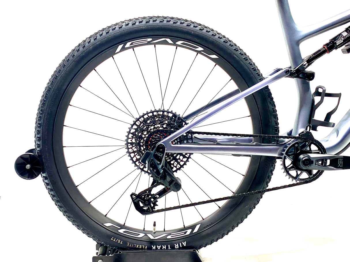 2026 Specialized Epic 8 Pro SRAM X0 AXS 1X12 Size: XL (Preowned)