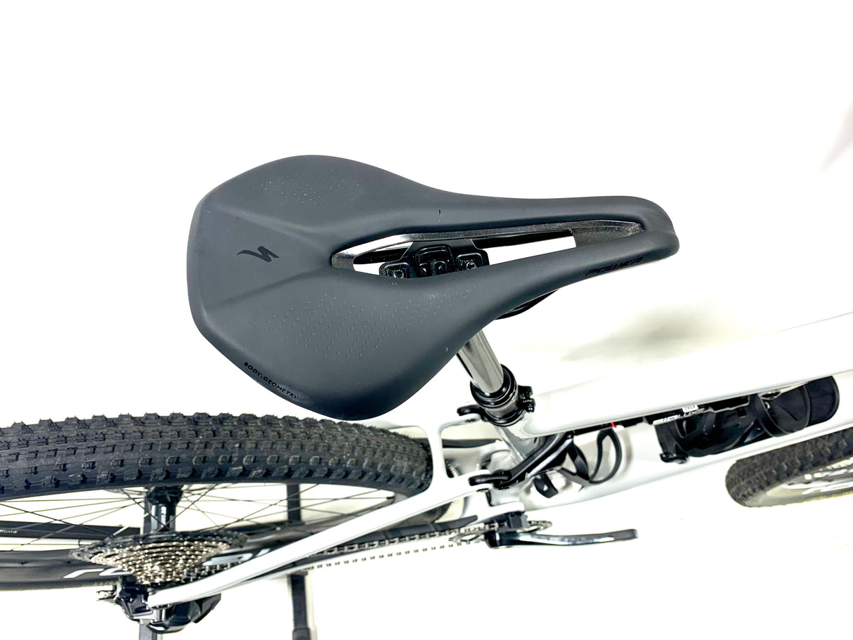 2026 Specialized Epic 8 Expert 29 Shimano XT Di2 1X12 Size: Med (Preowned)