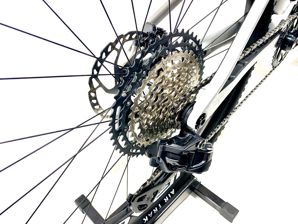 2026 Specialized Epic 8 Expert 29 Shimano XT Di2 1X12 Size: Med (Preowned)