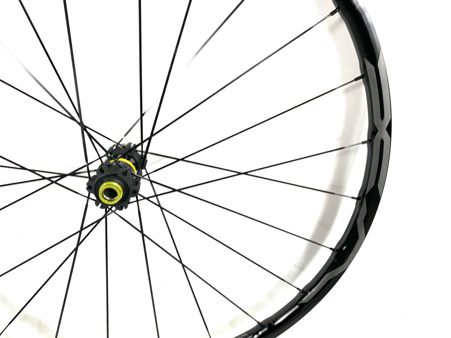 BRAND NEW Mavic XA Elite Alloy 29er Front Wheel Only Boost Spacing