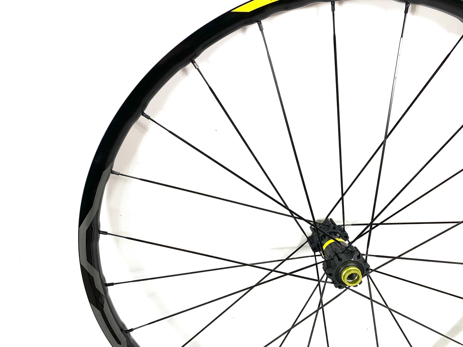 BRAND NEW Mavic XA Elite Alloy 29er Front Wheel Only Boost Spacing