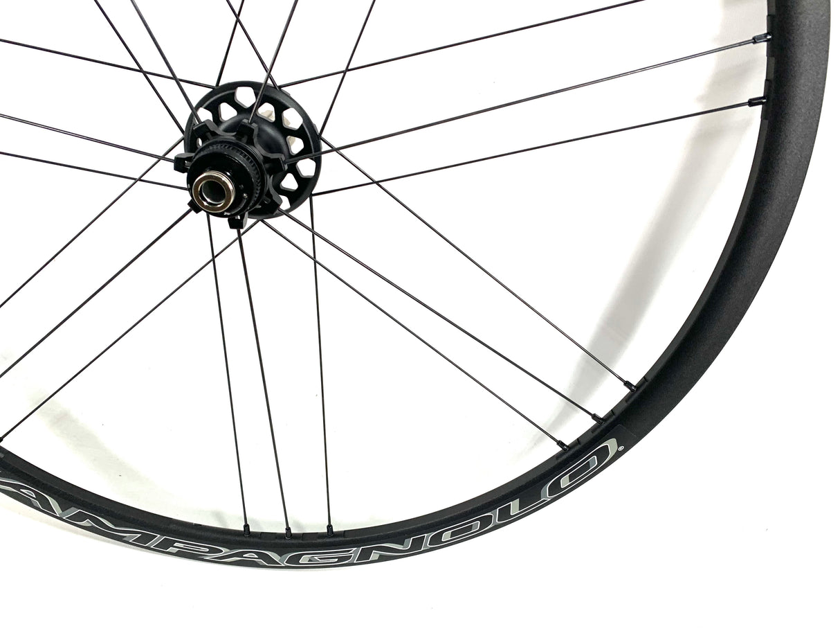 Campagnolo Zonda Disc Aluminum Clincher Campagnolo 10/11 Speed