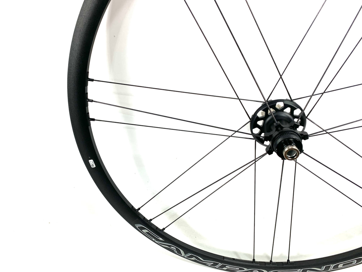 Campagnolo Zonda Disc Aluminum Clincher Campagnolo 10/11 Speed