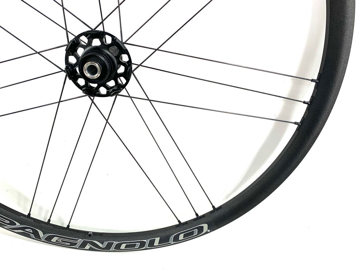 Campagnolo Zonda Disc Aluminum Clincher Campagnolo 10/11 Speed