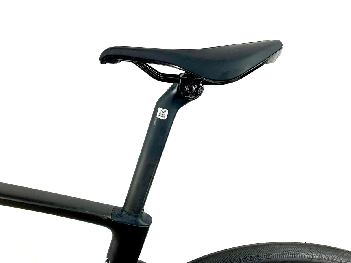 2026 Specialized Roubaix SL8 Comp Carbon Shimano 105 Di2 Size: 56cm (Preowned)