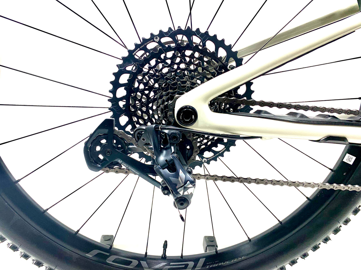 2022 Specialized Stumpjumper Expert 29 SRAM XO1 1X12 Size: S5 (Preowned)