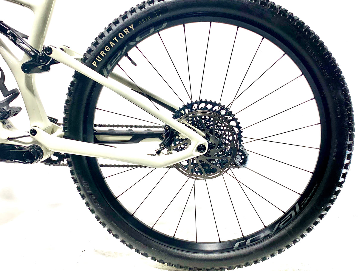 2022 Specialized Stumpjumper Expert 29 SRAM XO1 1X12 Size: S5 (Preowned)
