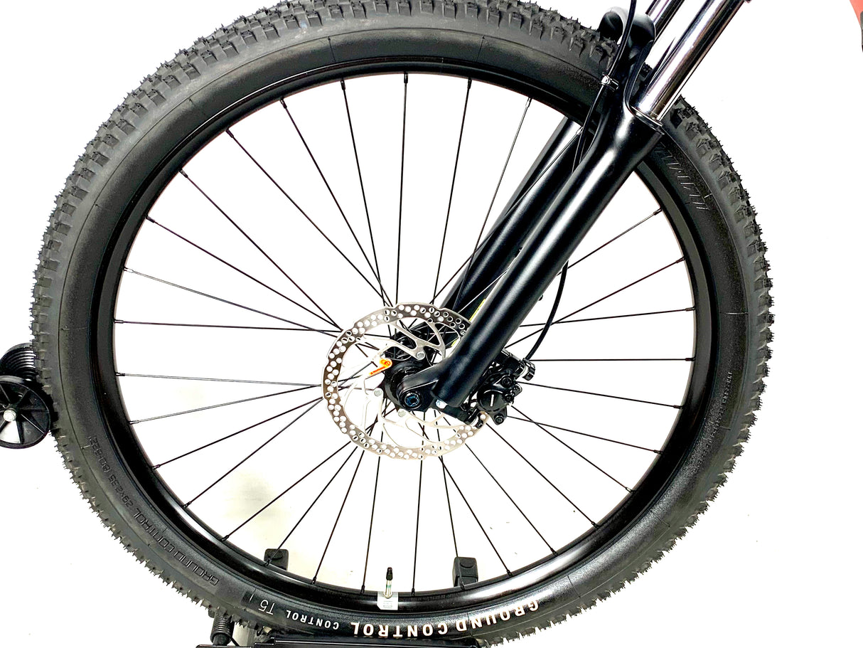 2023 Specialized Turbo Tero 3.0 E-Mountain Bike 1x9 Speed 29er Wheels Size: XL