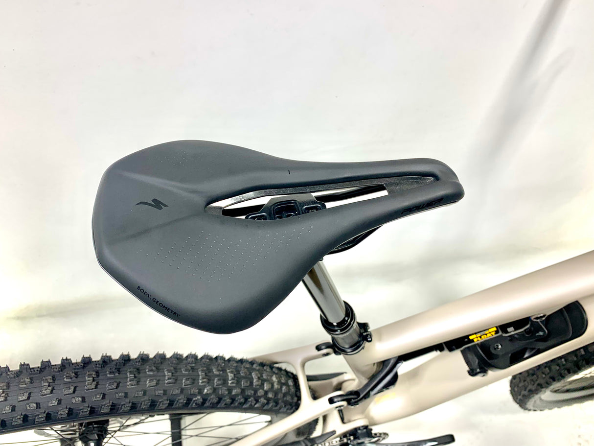 2026 Specialized Epic 8 Evo Expert XT Di2 1X12 Size: Med (Preowned)