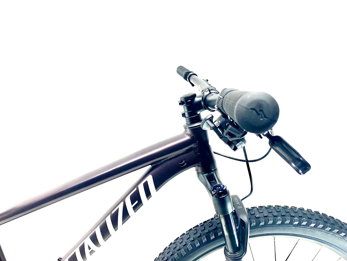 2026 Specialized Rockhopper Comp 27.5 Sram 1X12 Size: Small (Preowned)
