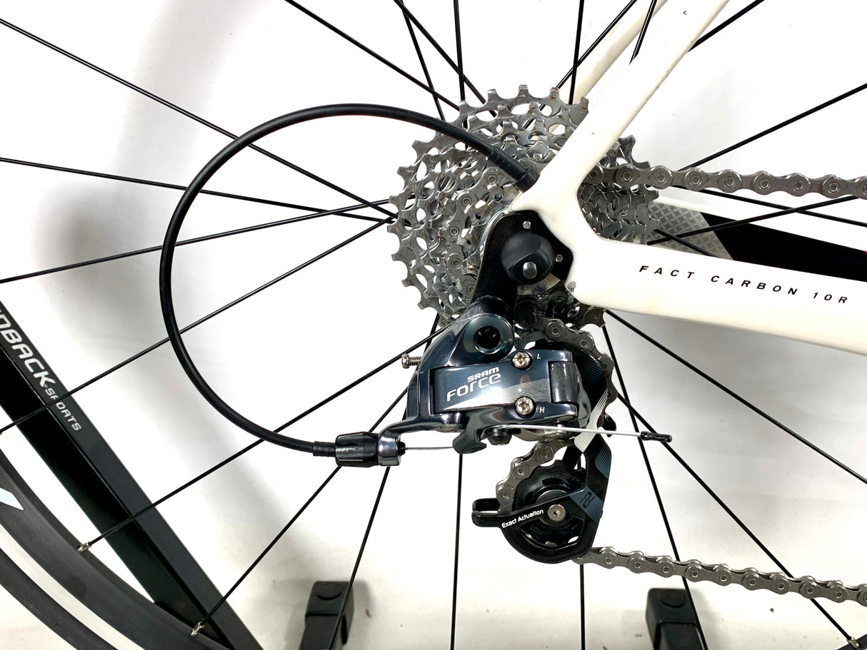 2014 Specialized Amira Pro Women's Carbon Road Bike SRAM Force 11 Speed Size: 56cm