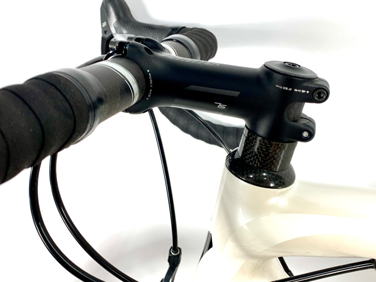 2014 Specialized Amira Pro Women's Carbon Road Bike SRAM Force 11 Speed Size: 56cm