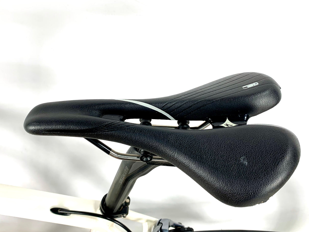 2014 Specialized Amira Pro Women's Carbon Road Bike SRAM Force 11 Speed Size: 56cm