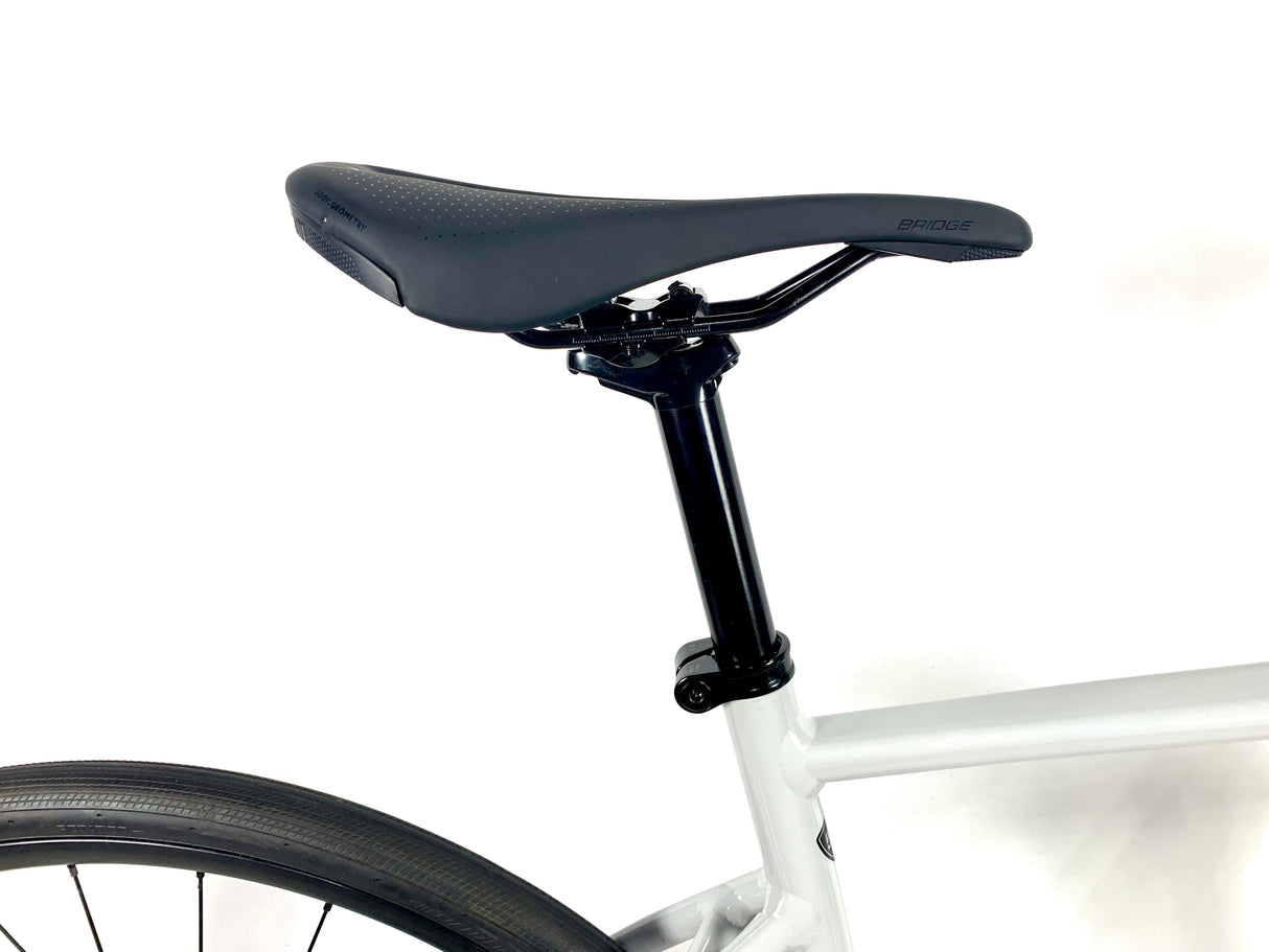 2025 Specialized Allez Sport E5 Alloy Road Bike Shimano 10-Speed Size: 56cm