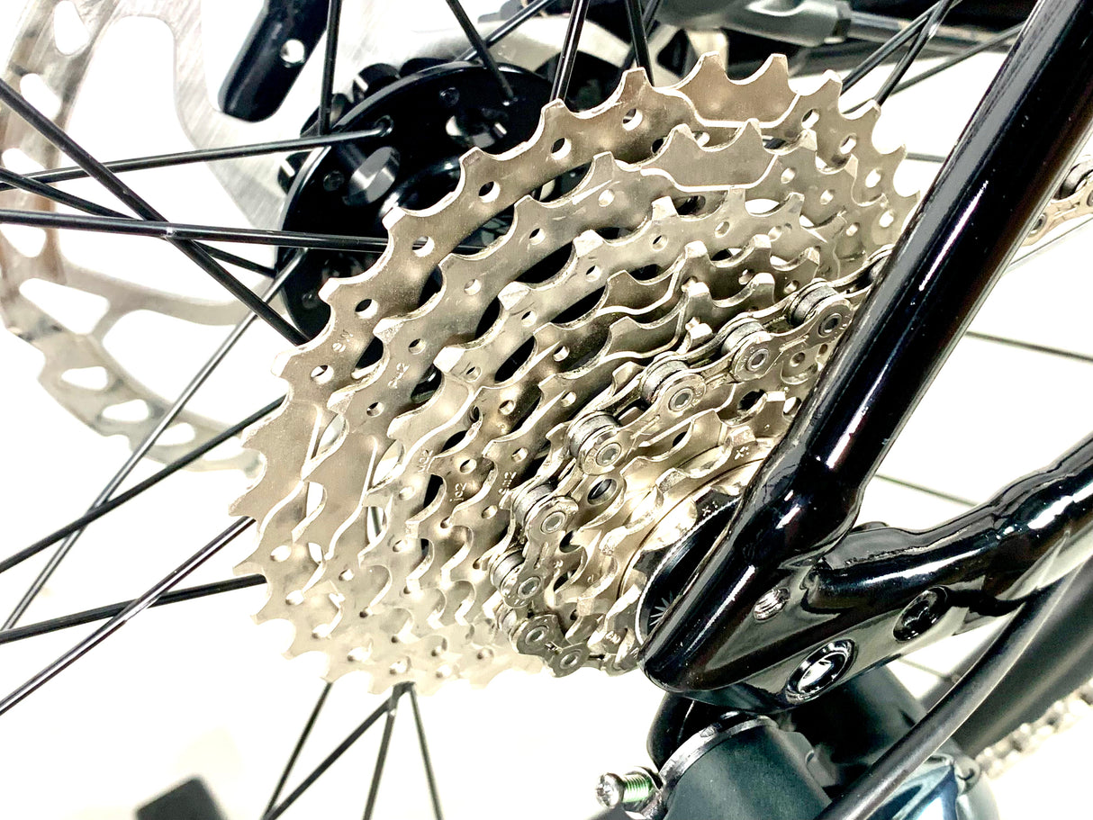 2025 Specialized Allez Sport E5 Alloy Road Bike Shimano 10-Speed Size: 58cm