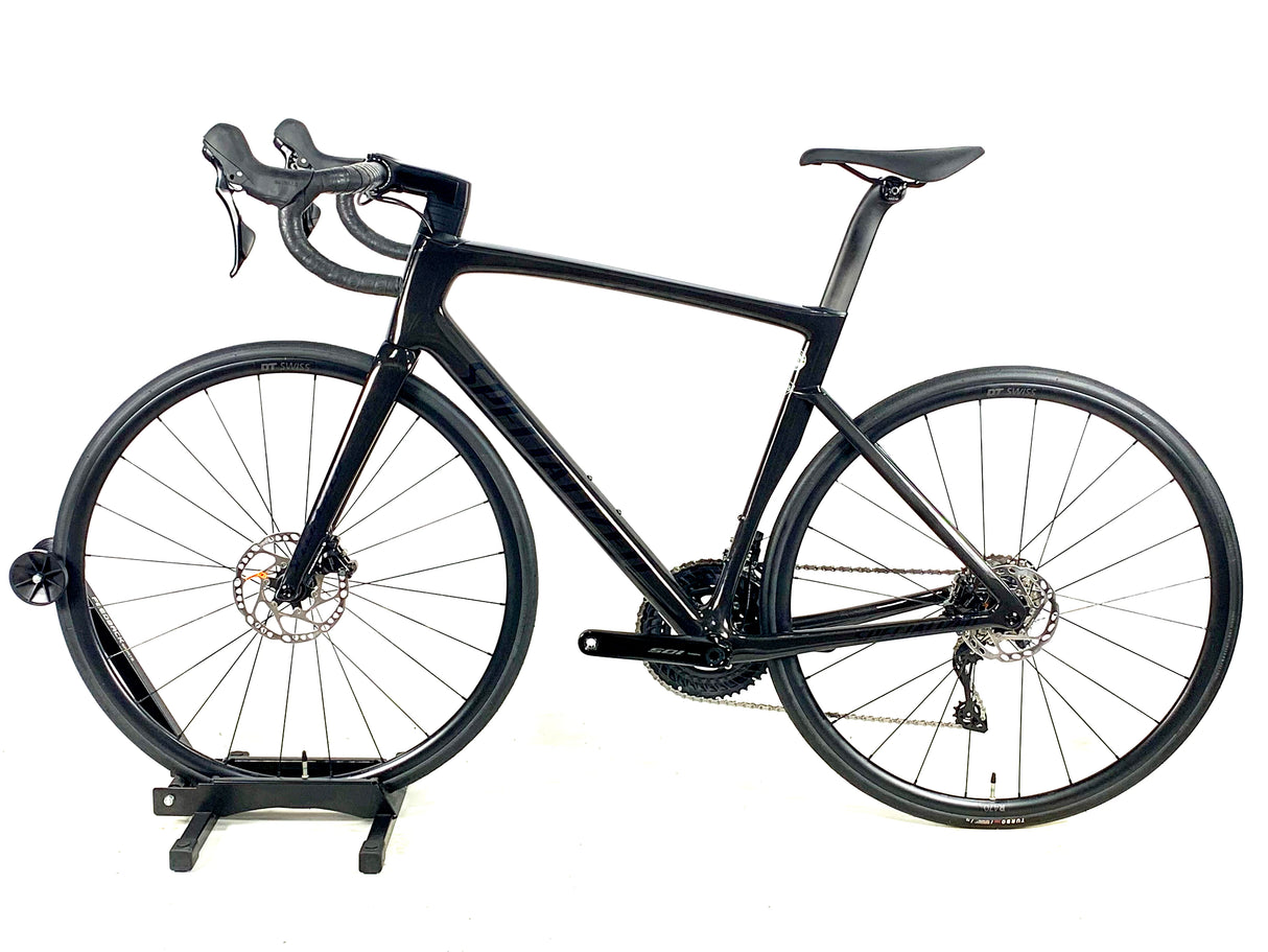 2025 Specialized Tarmac SL7 Sport Shimano 105 12-Speed DT Swiss Wheels Size: 56cm