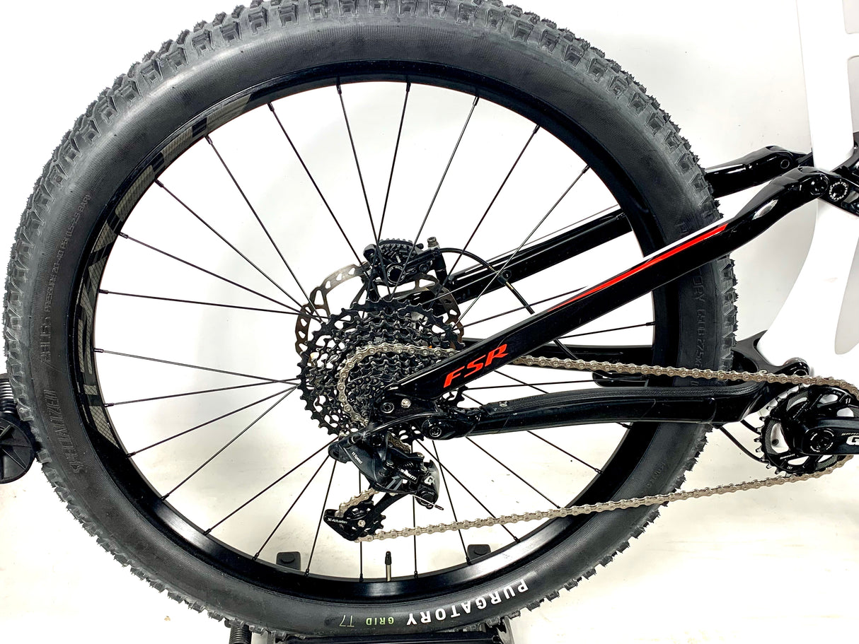 2016 Specialized Stumpjumper FSR Comp Carbon SRAM GX 1X11 Roval Wheels Size: XL