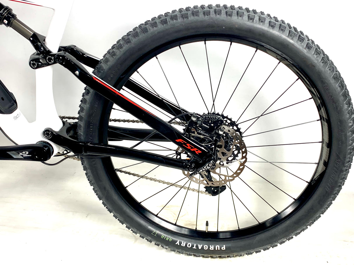 2016 Specialized Stumpjumper FSR Comp Carbon SRAM GX 1X11 Roval Wheels Size: XL