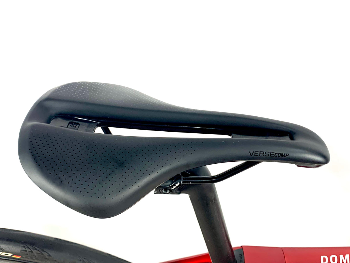 2024 Trek Domane SL 6 SRAM Rival AXS 12-Speed Bontrager Carbon Wheels Size: 50cm