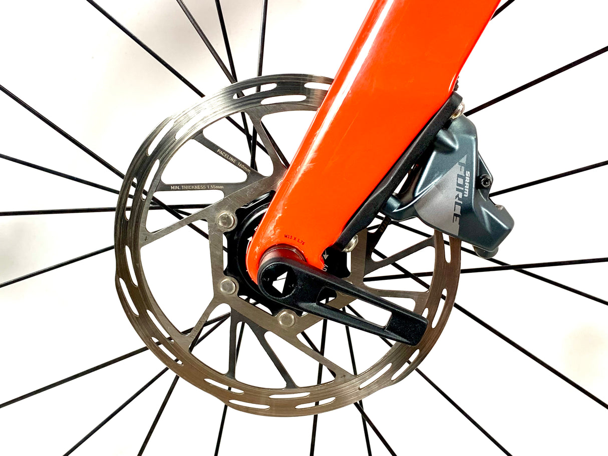 Canyon Aeroad CF SLX 8 Force AXS 12 Speed DT Swiss Wheels Size: Medium