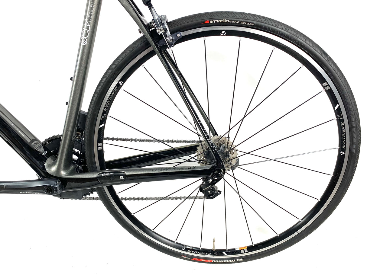 2013 Trek Domane 5.9 Carbon Ultegra Di2 10 Speed Bontrager Alloy Wheels Size: 60cm