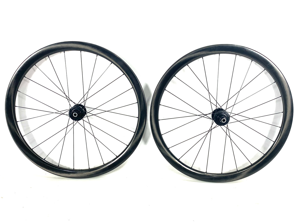 HED Vanquish 4 Carbon Clincher/Tubeless Disc Chris King Hubs SRAM XDR 11/12 Speed