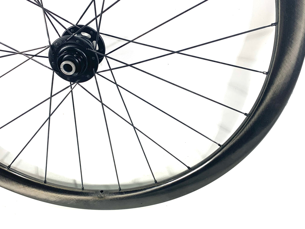 HED Vanquish 4 Carbon Clincher/Tubeless Disc Chris King Hubs SRAM XDR 11/12 Speed